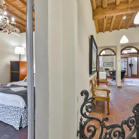 Studio L Indiano Apartment *