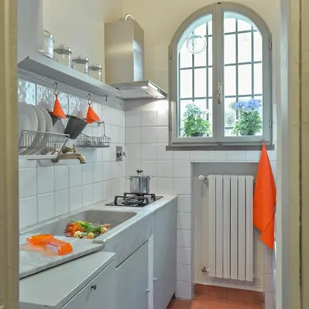 Studio L Indiano Apartment Florence